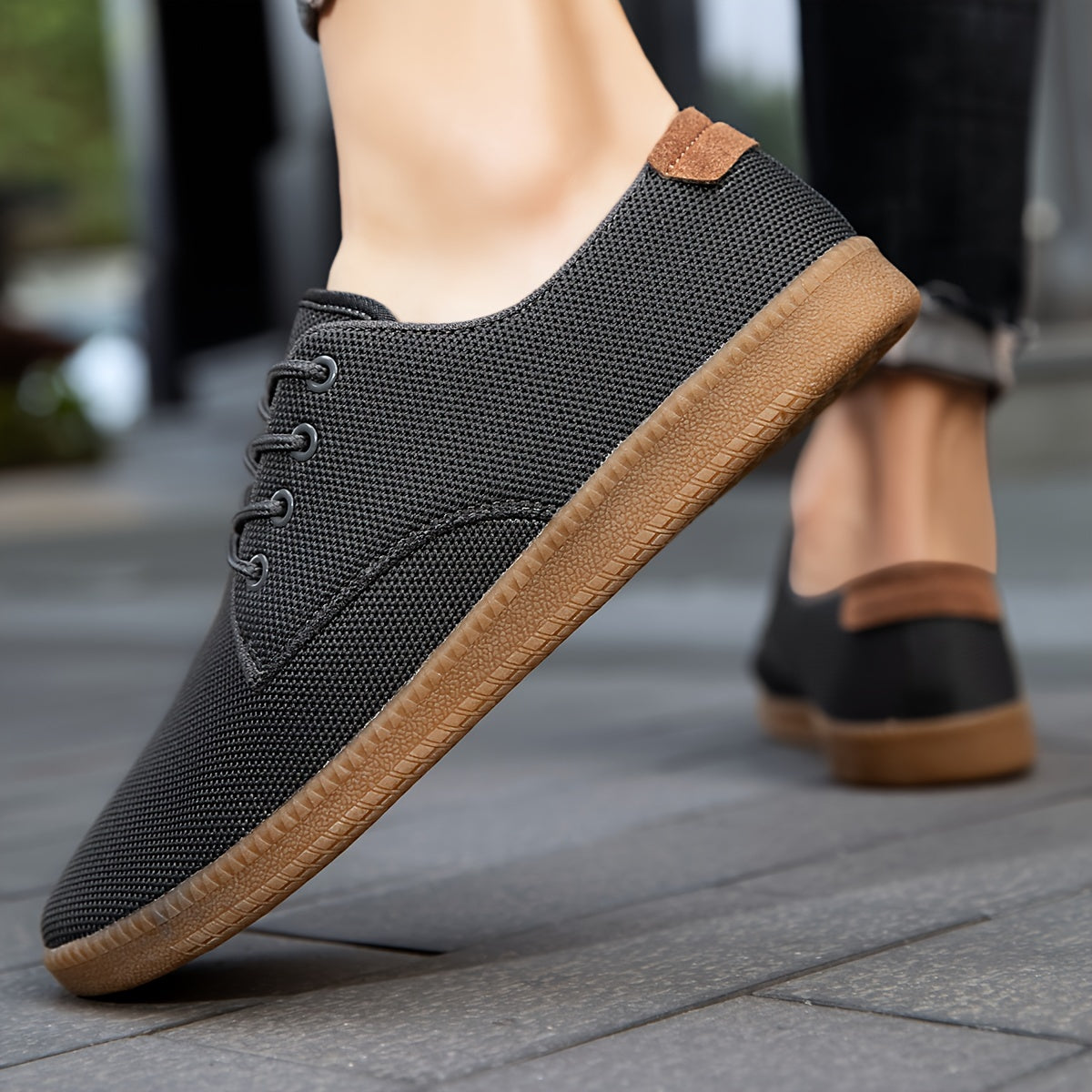 Solid Versatile Skate Shoes, Breathable Non Slip Lace-up